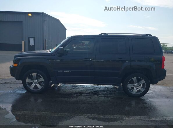 1C4NJRFB2HD151894 2017 JEEP PATRIOT Black Widok wnętrza z tyłu