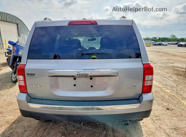 1C4NJRFB2HD206053 2017 JEEP PATRIOT Silver Вид ззаду