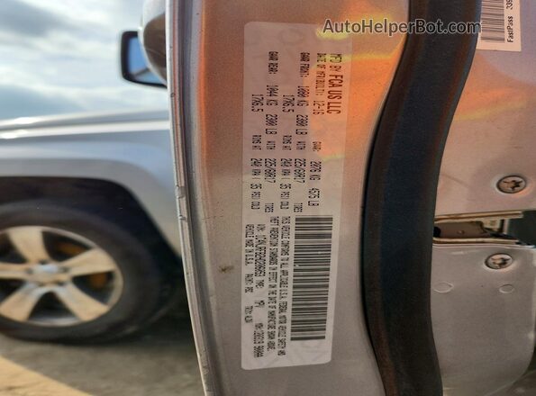1C4NJRFB2HD206053 2017 JEEP PATRIOT Silver Вид підкапотного простору
