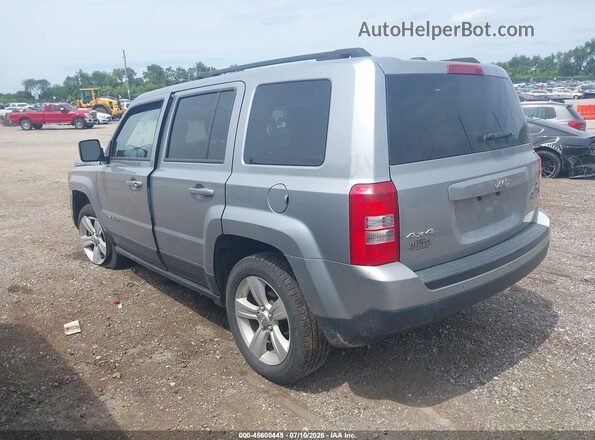 1C4NJRFB3HD141827 2017 JEEP PATRIOT Silver Trasero izquierdo