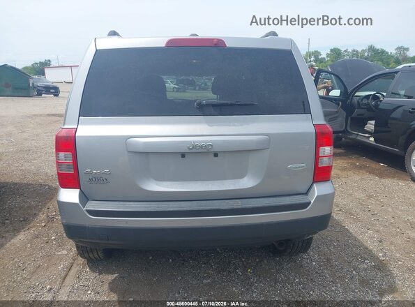 1C4NJRFB3HD141827 2017 JEEP PATRIOT Silver 
