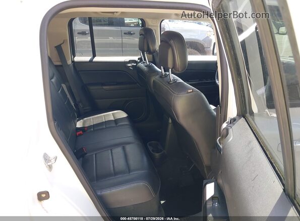 1C4NJRFB4GD524089 2016 JEEP PATRIOT White Widok naklejki z numerem VIN