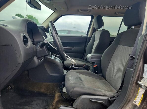 1C4NJRFB4GD758796 2016 JEEP PATRIOT Black Vista interior delantera