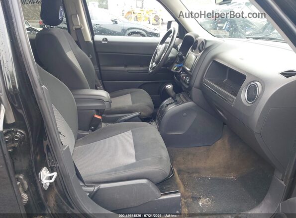 1C4NJRFB4HD159673 2017 JEEP PATRIOT Черный Вид салона спереди