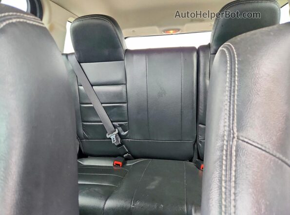 1C4NJRFB7GD511143 2016 JEEP PATRIOT Green Вид задніх сидінь