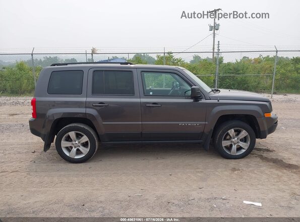 1C4NJRFB7GD627829 2016 JEEP PATRIOT Black Vista interior trasera