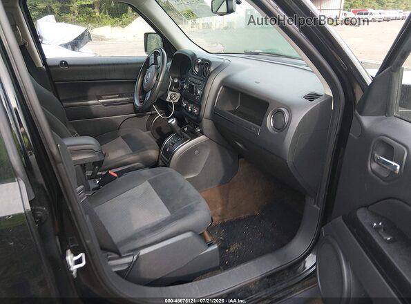1C4NJRFB8GD580410 2016 JEEP PATRIOT Black Trasero derecho