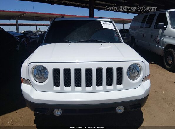 1C4NJRFB8GD658779 2016 JEEP PATRIOT White Սարքավորումների վահանակի տեսք