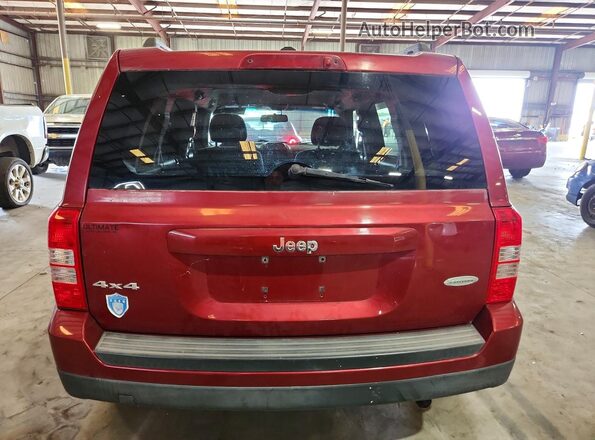 1C4NJRFB8GD706989 2016 JEEP PATRIOT Burgundy Rear view