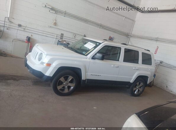 1C4NJRFB8HD109259 2017 JEEP PATRIOT White Widok wnętrza 360 stopni