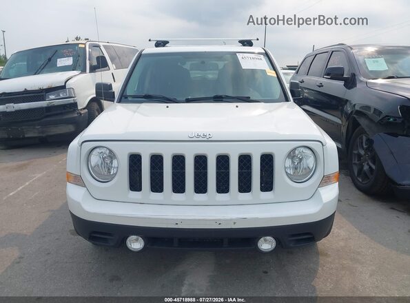 1C4NJRFBXGD759595 2016 JEEP PATRIOT White Սարքավորումների վահանակի տեսք