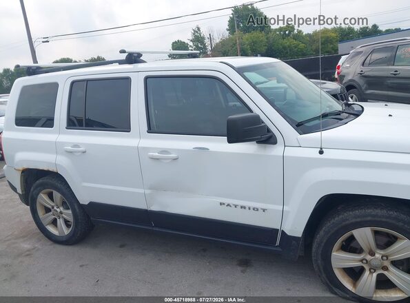 1C4NJRFBXGD759595 2016 JEEP PATRIOT White Սալոնի հետևի տեսք