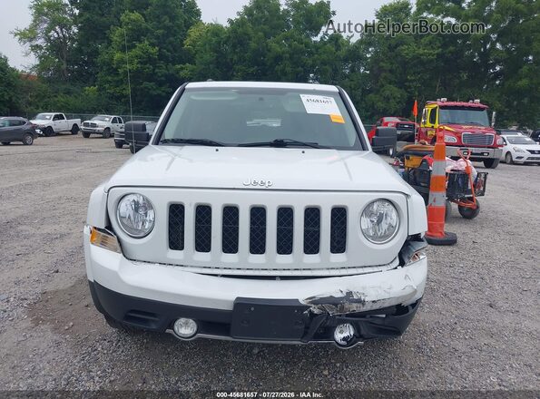 1C4NJRFBXHD107500 2017 JEEP PATRIOT White Սալոնի հետևի տեսք