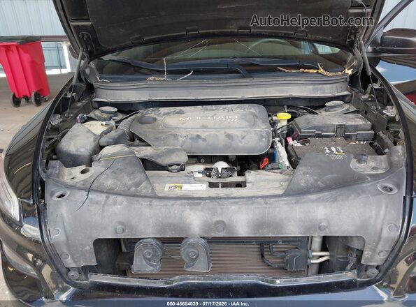 1C4PJLAB2HW585749 2017 JEEP CHEROKEE Black Widok z tyłu