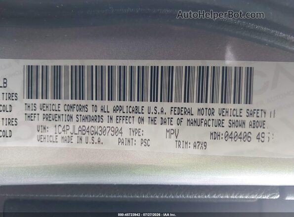 1C4PJLAB4GW307904 2016 JEEP CHEROKEE Gray Widok komory silnika