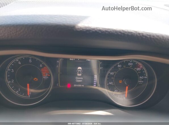 1C4PJLAB4HW641934 2017 JEEP CHEROKEE White Rear seats view