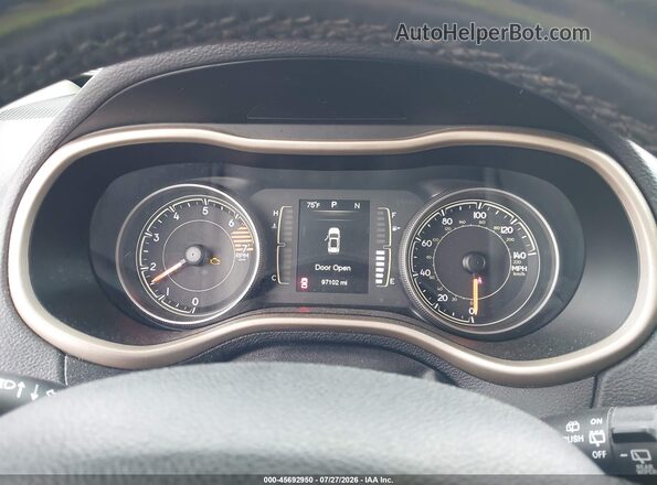 1C4PJLAB6GW107011 2016 JEEP CHEROKEE White Vista de los asientos traseros