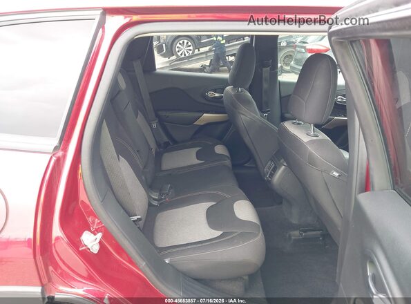 1C4PJLAB7HW577890 2017 JEEP CHEROKEE Red Vista de la etiqueta del VIN