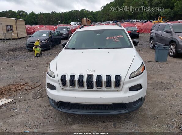 1C4PJLAB8GW238196 2016 JEEP CHEROKEE White Widok z przodu
