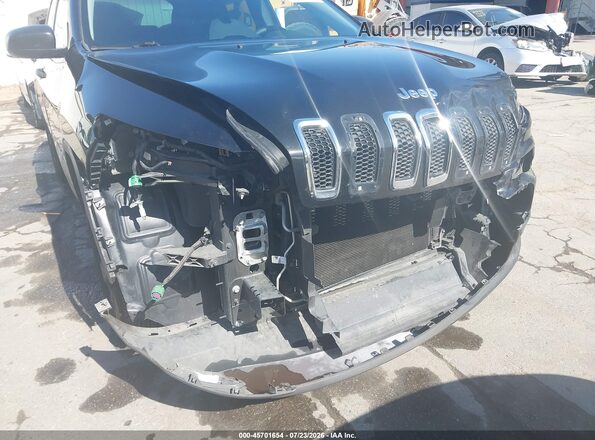 1C4PJLAB8HW508710 2017 JEEP CHEROKEE Black 