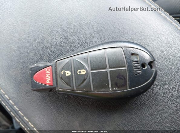 1C4PJLAB8HW559236 2017 JEEP CHEROKEE Red Dashboard view