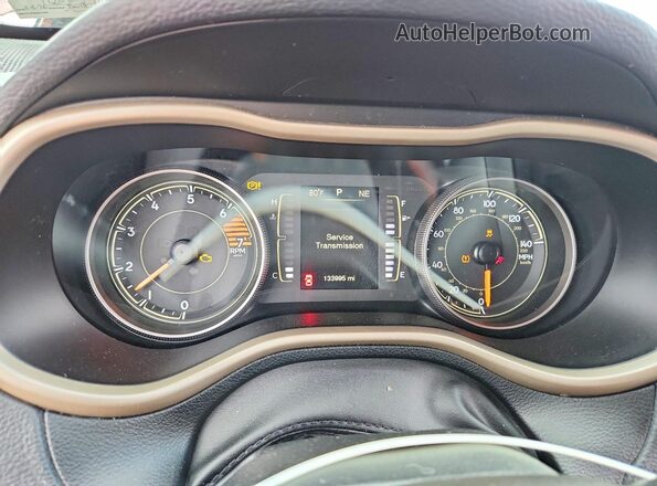 1C4PJLAB9GW342437 2016 JEEP CHEROKEE Red Սարքավորումների վահանակի տեսք