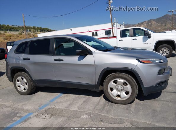 1C4PJLAB9HD225096 2017 JEEP CHEROKEE Silver Вид задньої частини салону