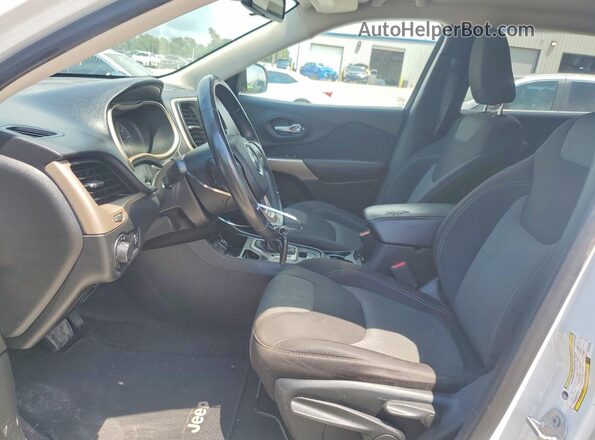 1C4PJLABXHW592495 2017 JEEP CHEROKEE White Vista interior delantera