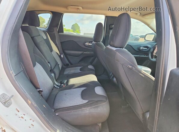 1C4PJLAS0GW330578 2016 JEEP CHEROKEE White Вид задніх сидінь