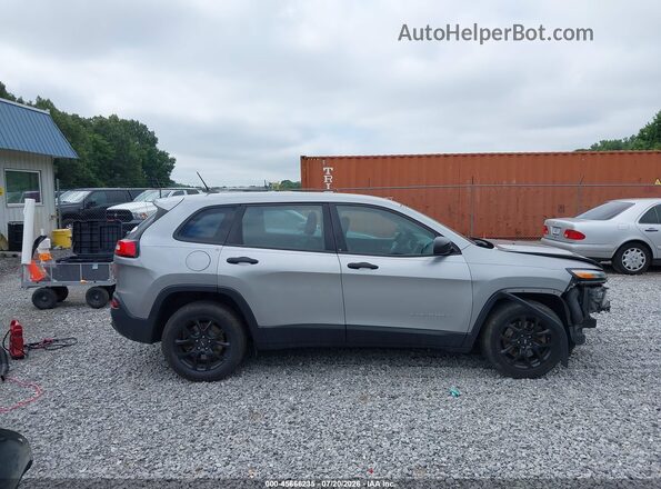1C4PJLAS5HW554351 2017 JEEP CHEROKEE Silver Widok wnętrza 360 stopni