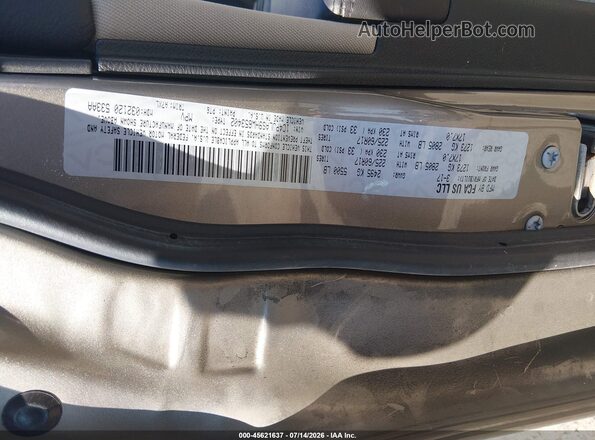 1C4PJLAS9HW653402 2017 JEEP CHEROKEE Beige Շարժիչի բաժամունքի տեսք