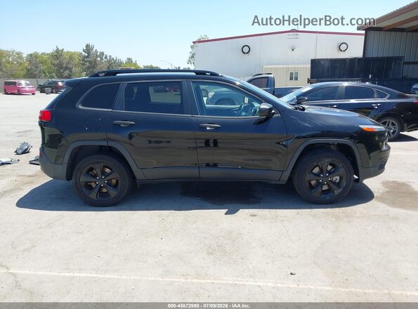 1C4PJLASXHW592982 2017 JEEP CHEROKEE Black 360 interior view
