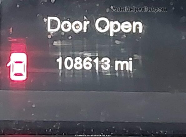 1C4PJLCB0HW541682 2017 JEEP CHEROKEE Silver 