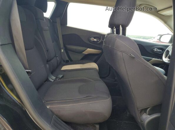 1C4PJLCB0HW667878 2017 JEEP CHEROKEE Black Rear interior view