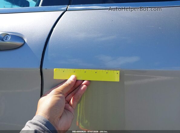 1C4PJLCB0JD561545 2018 JEEP CHEROKEE Gray Սարքավորումների վահանակի տեսք
