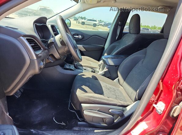1C4PJLCB1KD149832 2019 JEEP CHEROKEE Maroon Front interior view