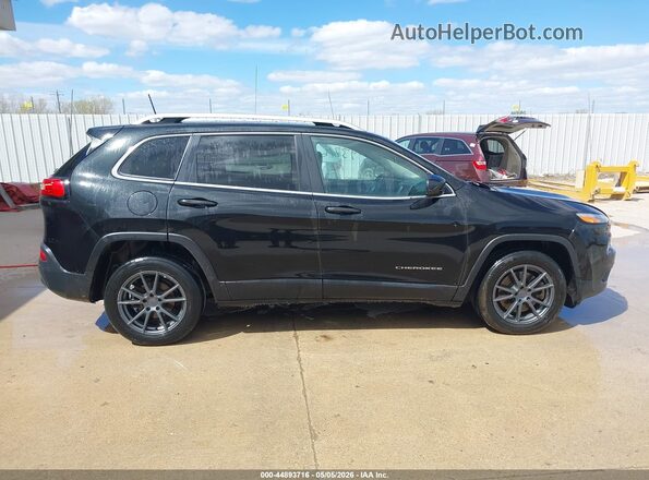 1C4PJLCB2GW243410 2016 JEEP CHEROKEE Black Widok wnętrza z tyłu