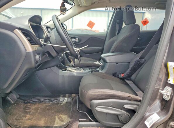 1C4PJLCB2GW336010 2016 JEEP CHEROKEE Charcoal Widok wnętrza z przodu