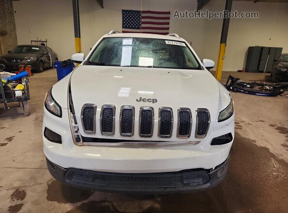 1C4PJLCB2GW355902 2016 JEEP CHEROKEE White Widok z przodu