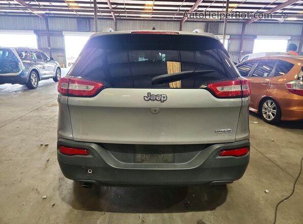 1C4PJLCB2HW526746 2017 JEEP CHEROKEE Gray Widok z tyłu