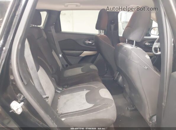 1C4PJLCB2JD511374 2018 JEEP CHEROKEE Black VIN კოდის სტიკერის ხედი
