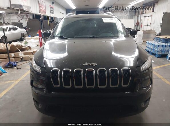 1C4PJLCB2JD511374 2018 JEEP CHEROKEE Black უკანა სალონის ხედი