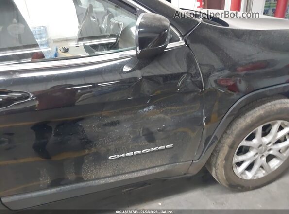1C4PJLCB2JD511374 2018 JEEP CHEROKEE Black ხელსაწყოთა პანელის ხედი