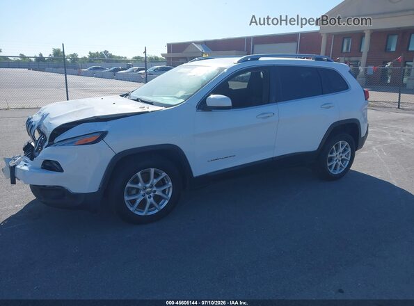 1C4PJLCB2JD538445 2018 JEEP CHEROKEE White Передня ліва чверть