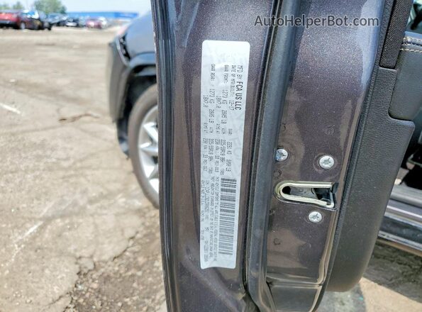 1C4PJLCB2JD606291 2018 JEEP CHEROKEE Gray VIN sticker view
