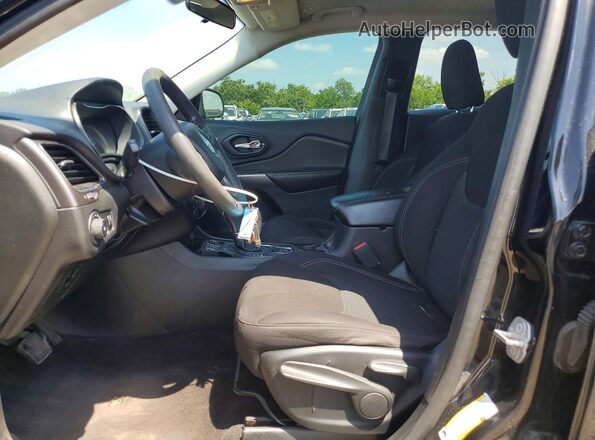 1C4PJLCB2KD247705 2019 JEEP CHEROKEE Черный Вид салона спереди