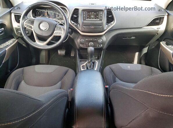 1C4PJLCB3HW585661 2017 JEEP CHEROKEE Black Dashboard view