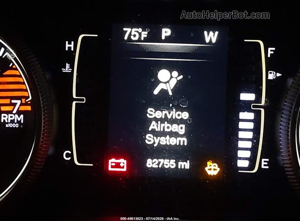 1C4PJLCB3JD518334 2018 JEEP CHEROKEE White 
