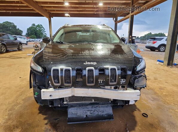 1C4PJLCB3JD611421 2018 JEEP CHEROKEE Black Widok z przodu