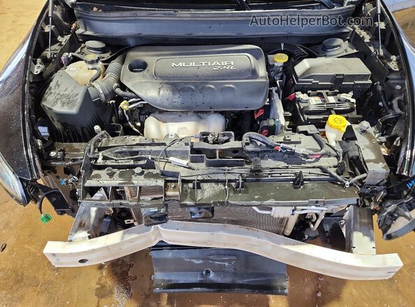 1C4PJLCB3JD611421 2018 JEEP CHEROKEE Black Widok komory silnika